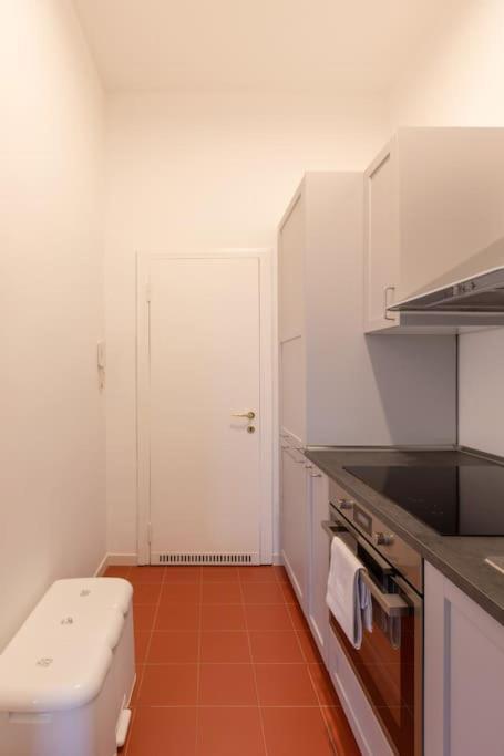 Elegante Bilocale Porta Genova - Mirable Pm Apartment Milan Exterior photo