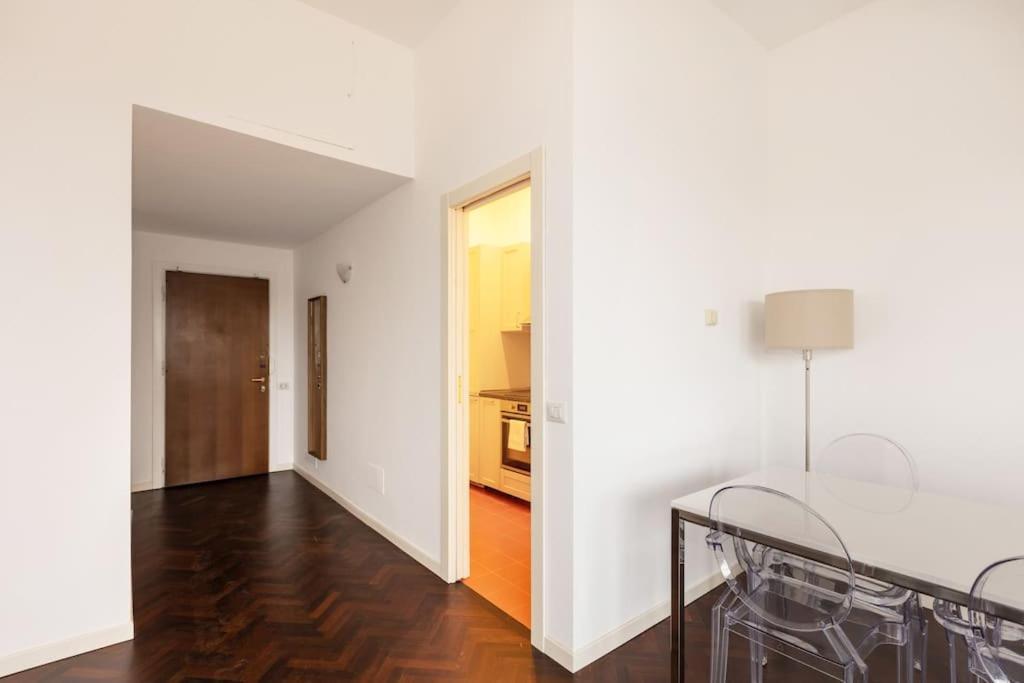 Elegante Bilocale Porta Genova - Mirable Pm Apartment Milan Exterior photo